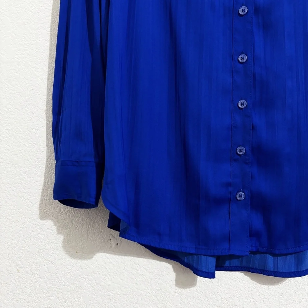 Anthropologie Relaxed Crinkle‎ Satin Button Down Shirt in Cobalt Blue - Picture 8 of 10